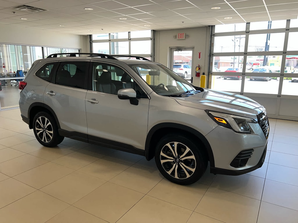 Used 2023 Subaru Forester Limited SUV