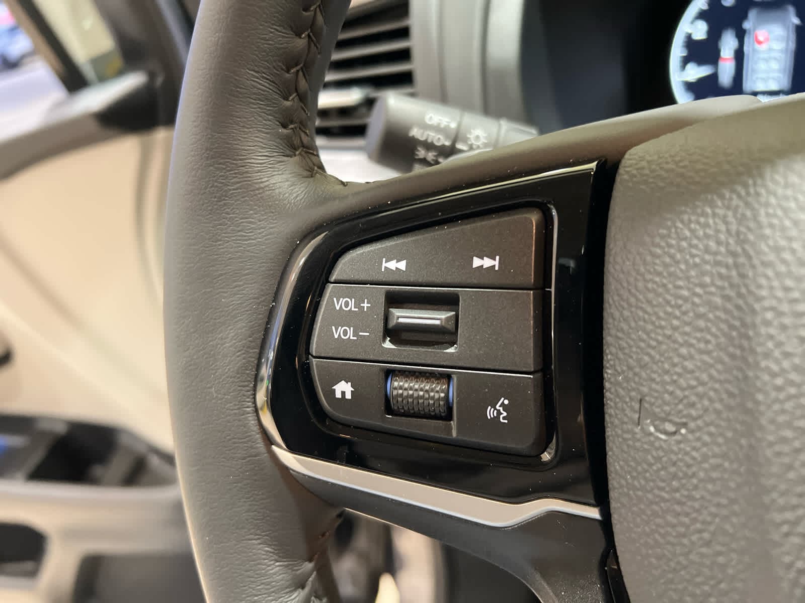 2026 Honda Odyssey Elite - Photo 26