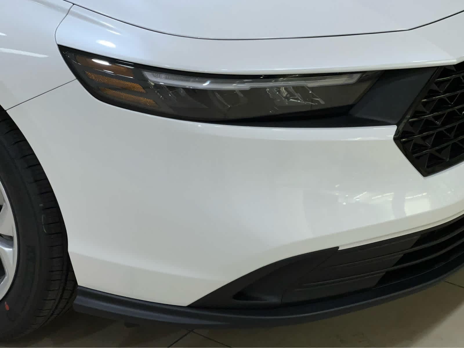 2025 Honda Accord LX photo 2