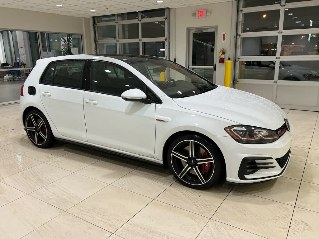 Used 2018 Volkswagen Golf GTI SE Hatchback
