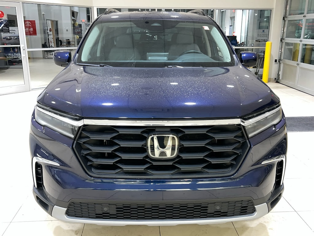 Used 2023 Honda Pilot EX-L 8 Passenger SUV