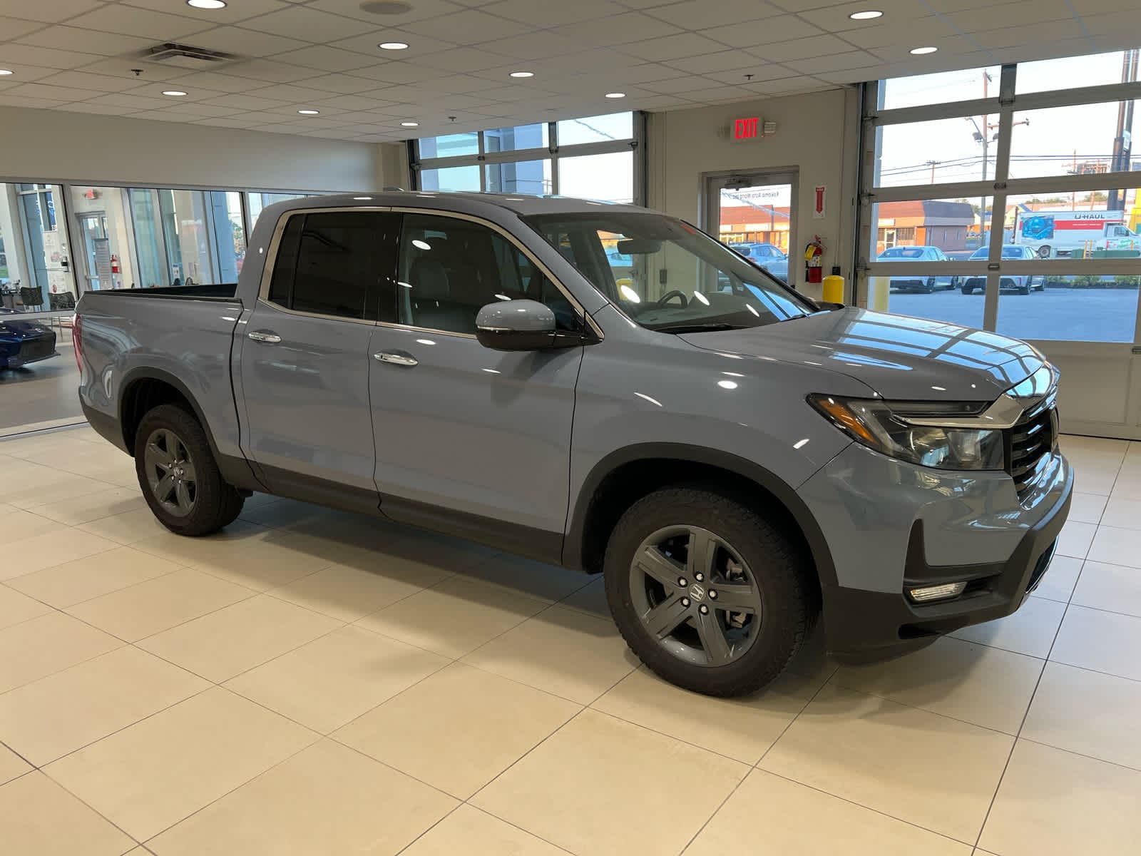 2023 Honda Ridgeline RTL-E AWD's photo