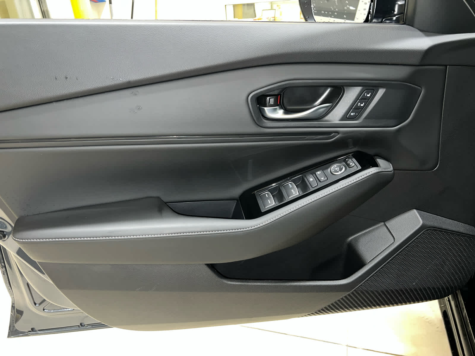 2025 Honda Accord Hybrid Touring - Photo 15
