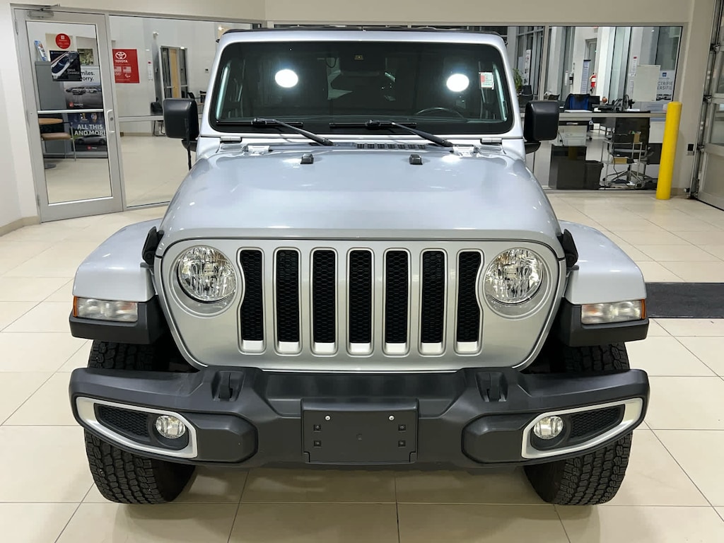 Used 2022 Jeep Wrangler Unlimited Sahara SUV