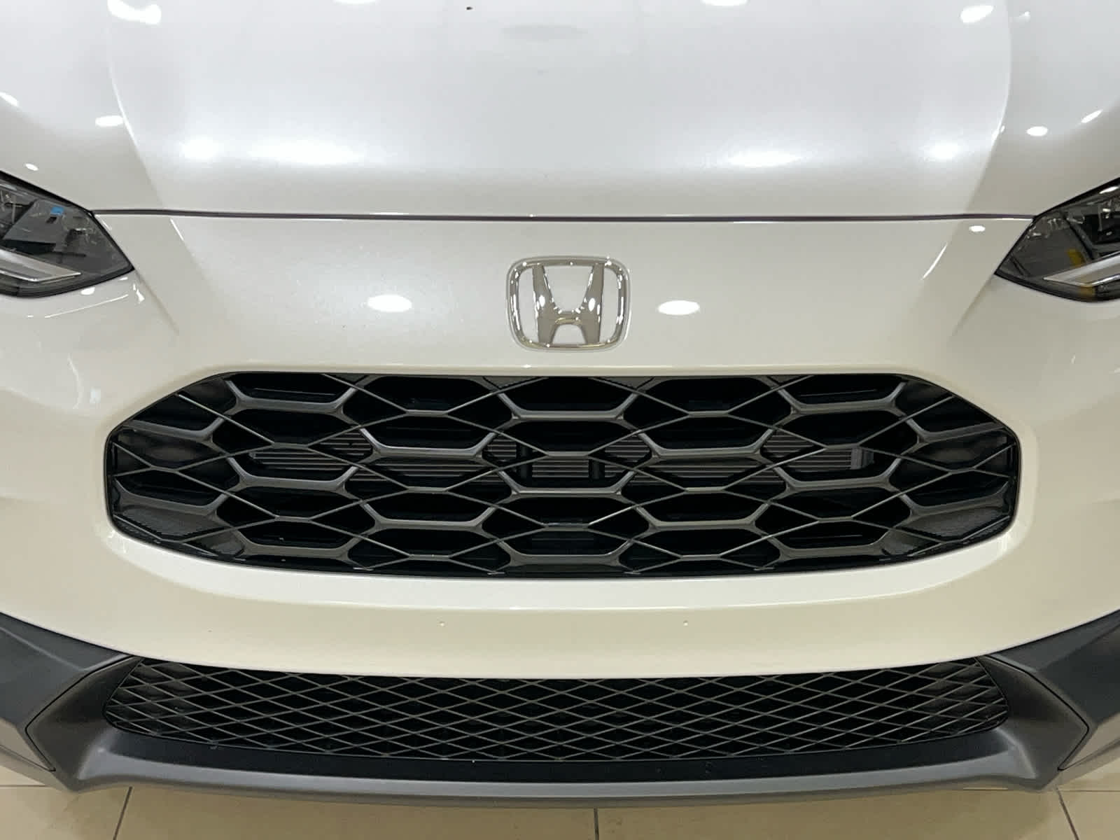 2023 Honda HR-V LX photo 2