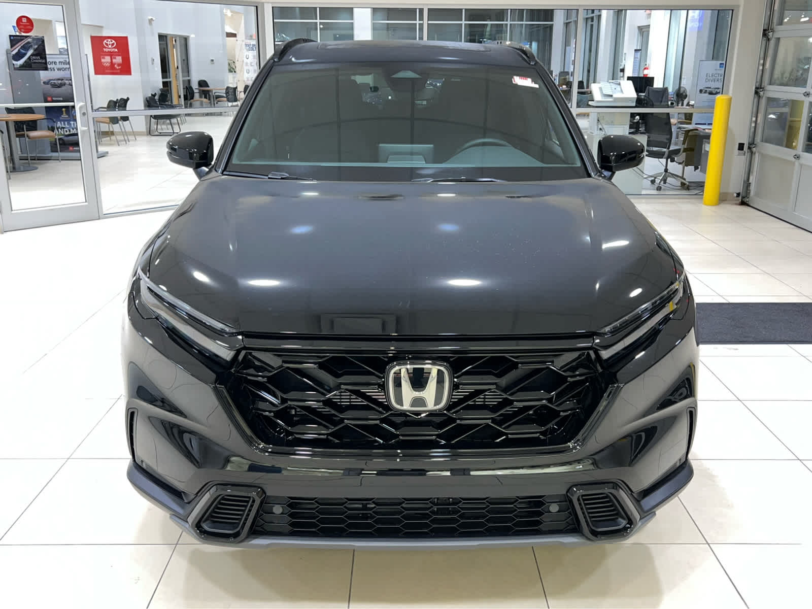 2026 Honda CR-V Hybrid Sport-L photo 2