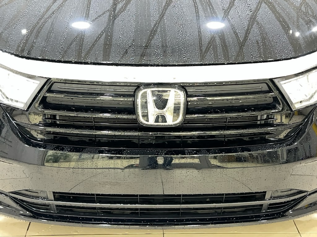 Used 2024 Honda Odyssey EX-L Van