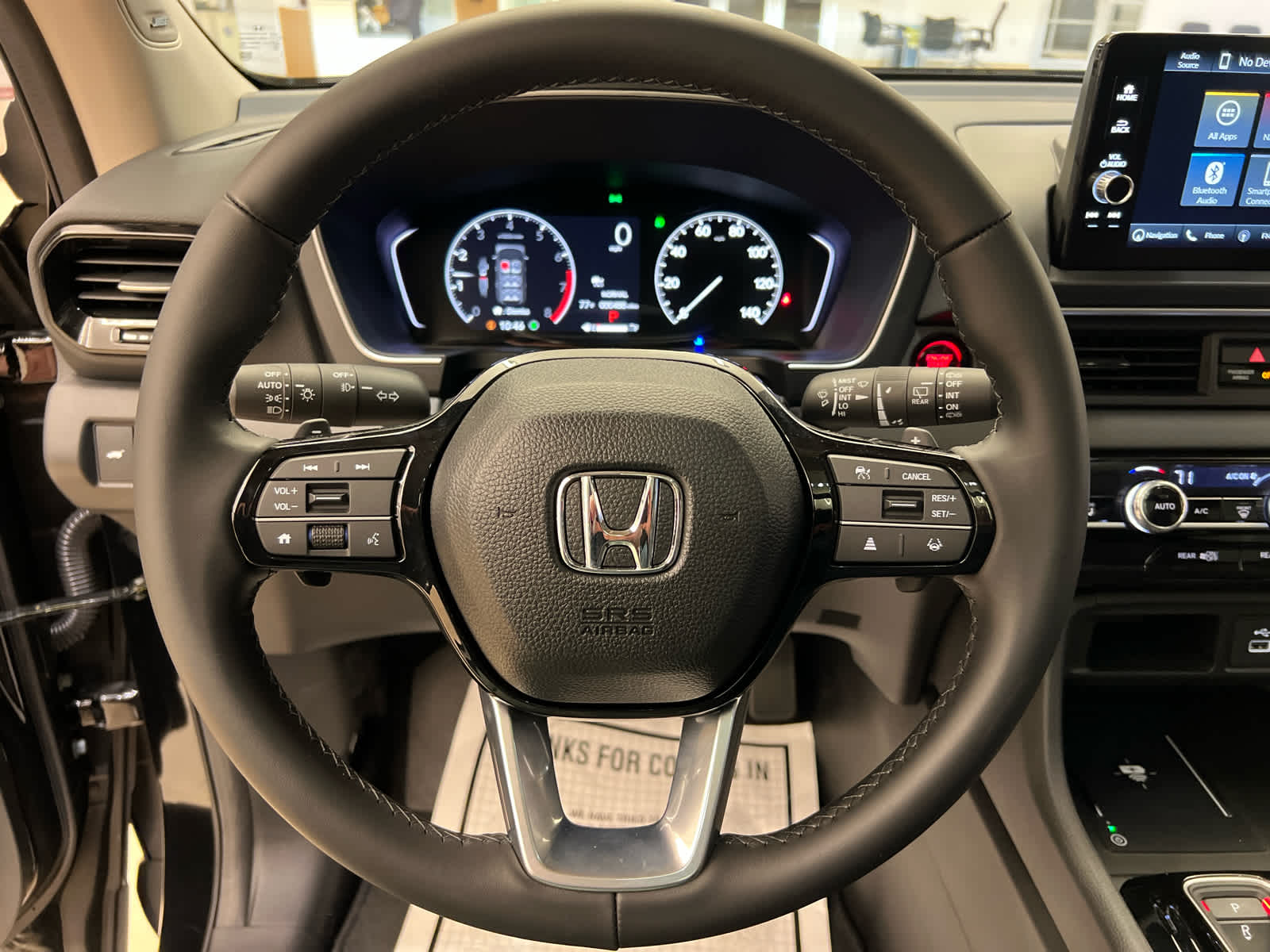 2025 Honda Pilot Touring - Photo 18