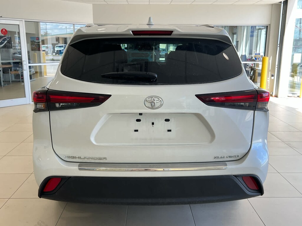Used 2026 Toyota Highlander XLE SUV