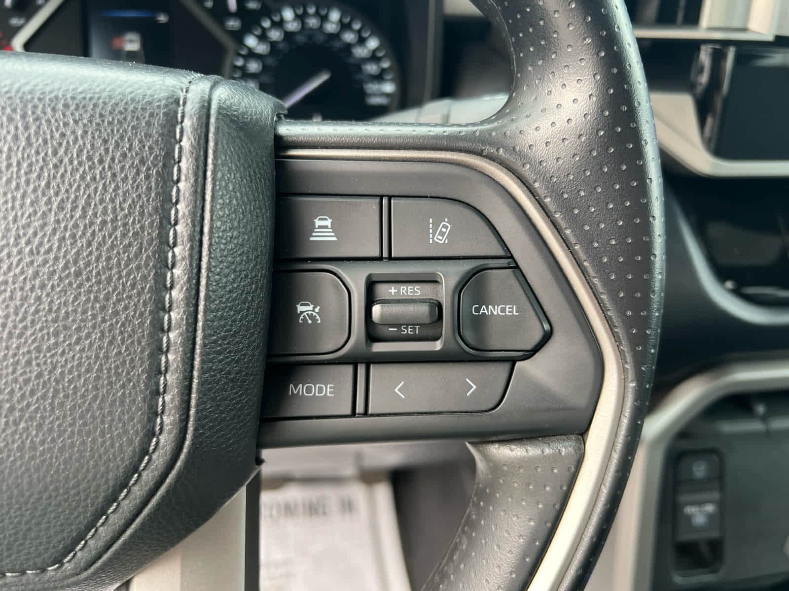 2025 Toyota Tundra SR5 - Photo 23