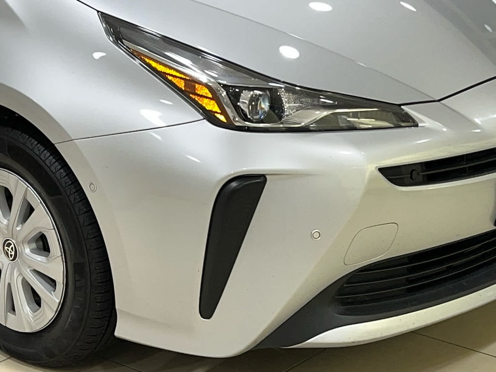 Used 2020 Toyota Prius LE Hatchback