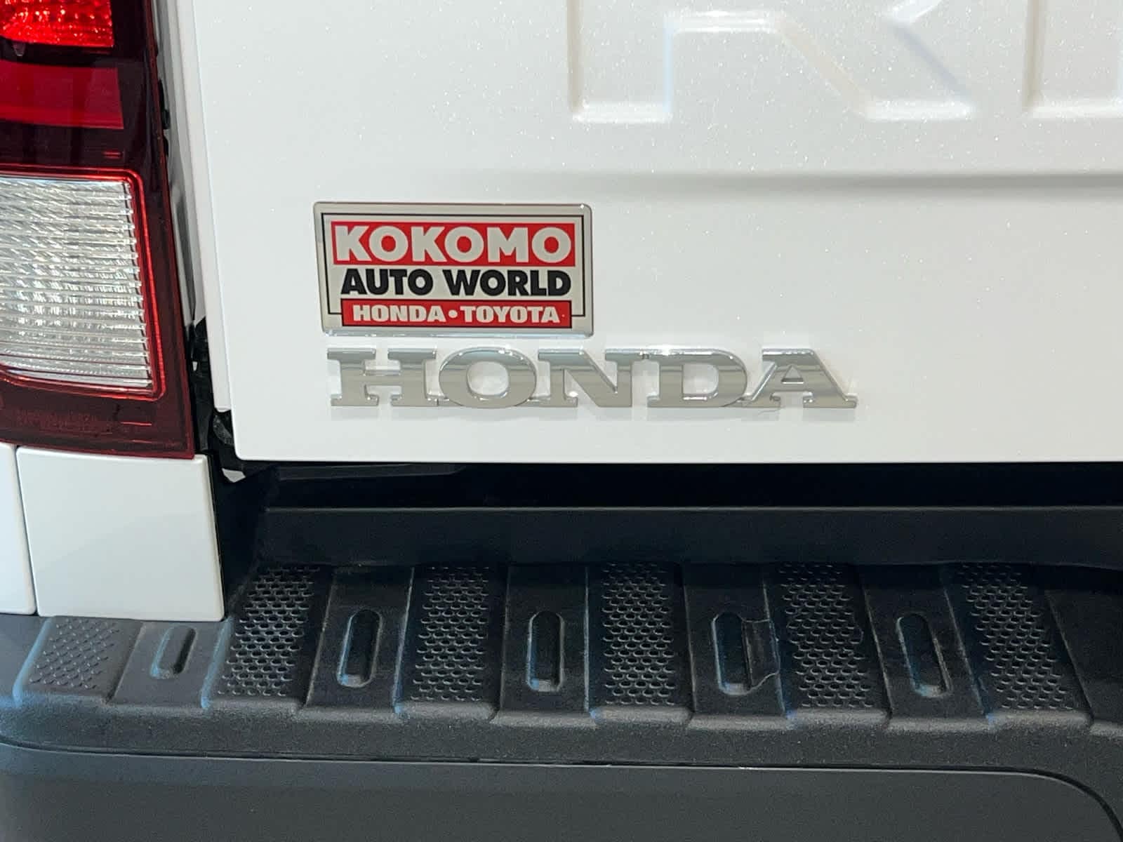 2025 Honda Ridgeline TrailSport - Photo 10