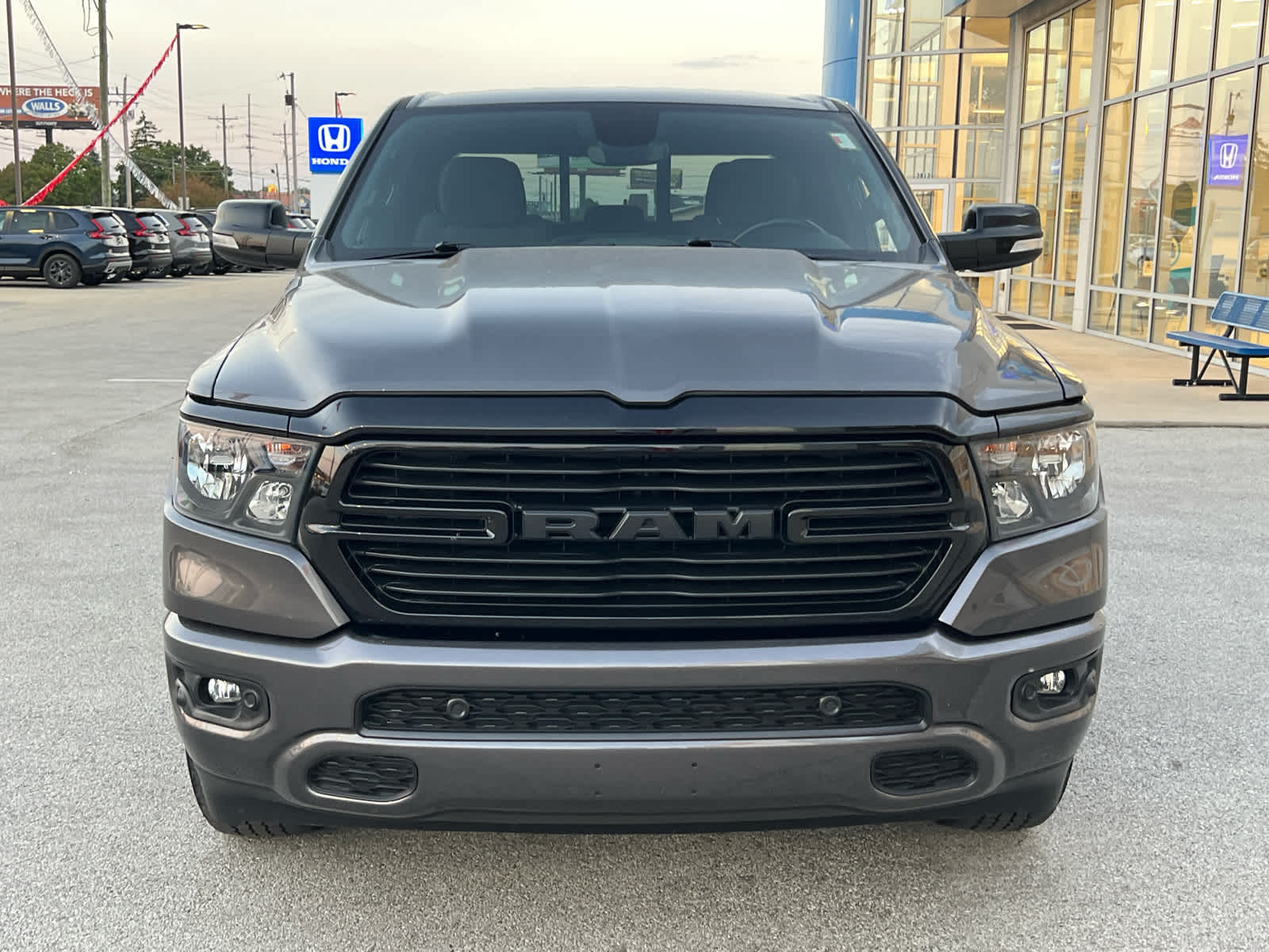 2021 Ram 1500 Big Horn photo 3