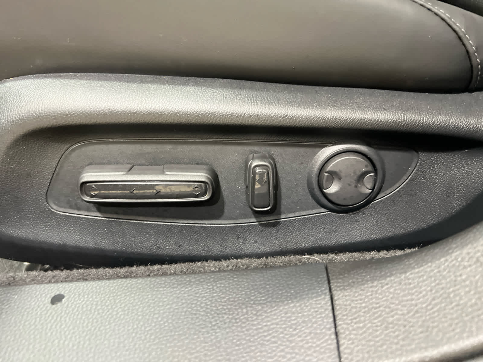 2025 Honda Accord Hybrid Touring - Photo 19
