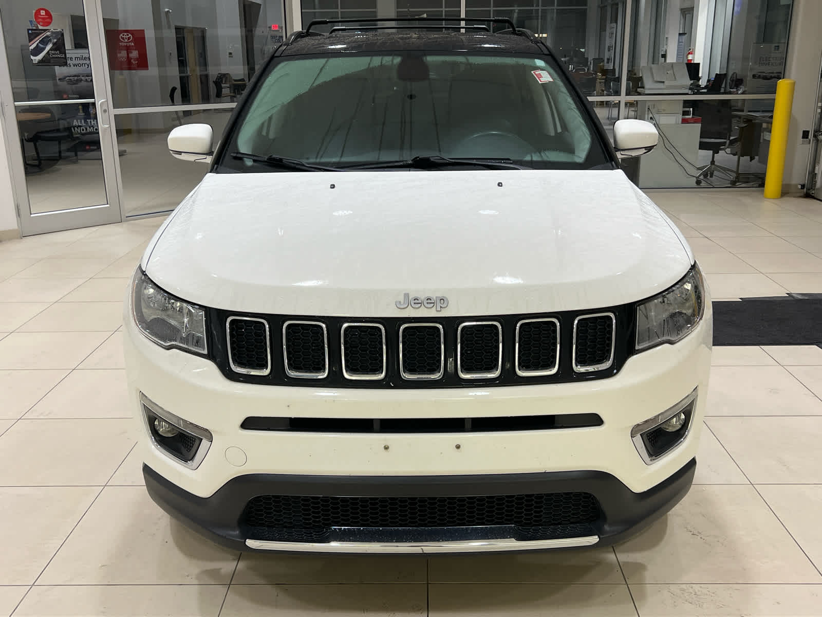 Used 2018 Jeep Compass Limited with VIN 3C4NJDCB0JT336789 for sale in Kokomo, IN