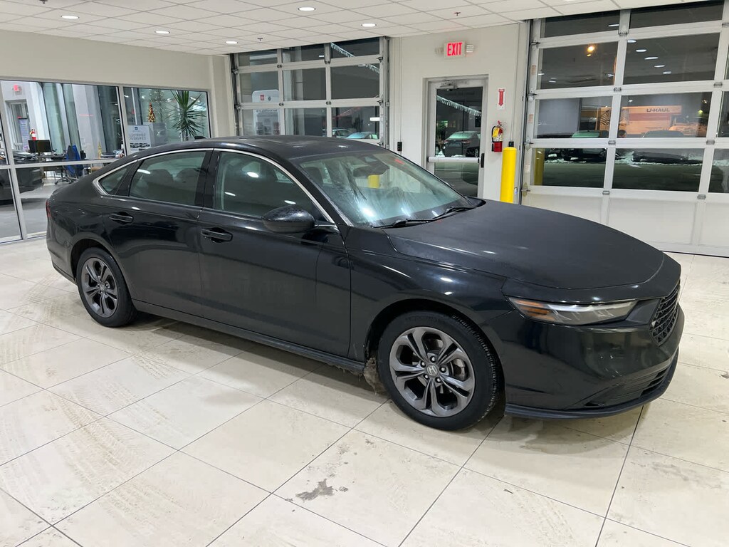 Used 2023 Honda Accord EX Sedan