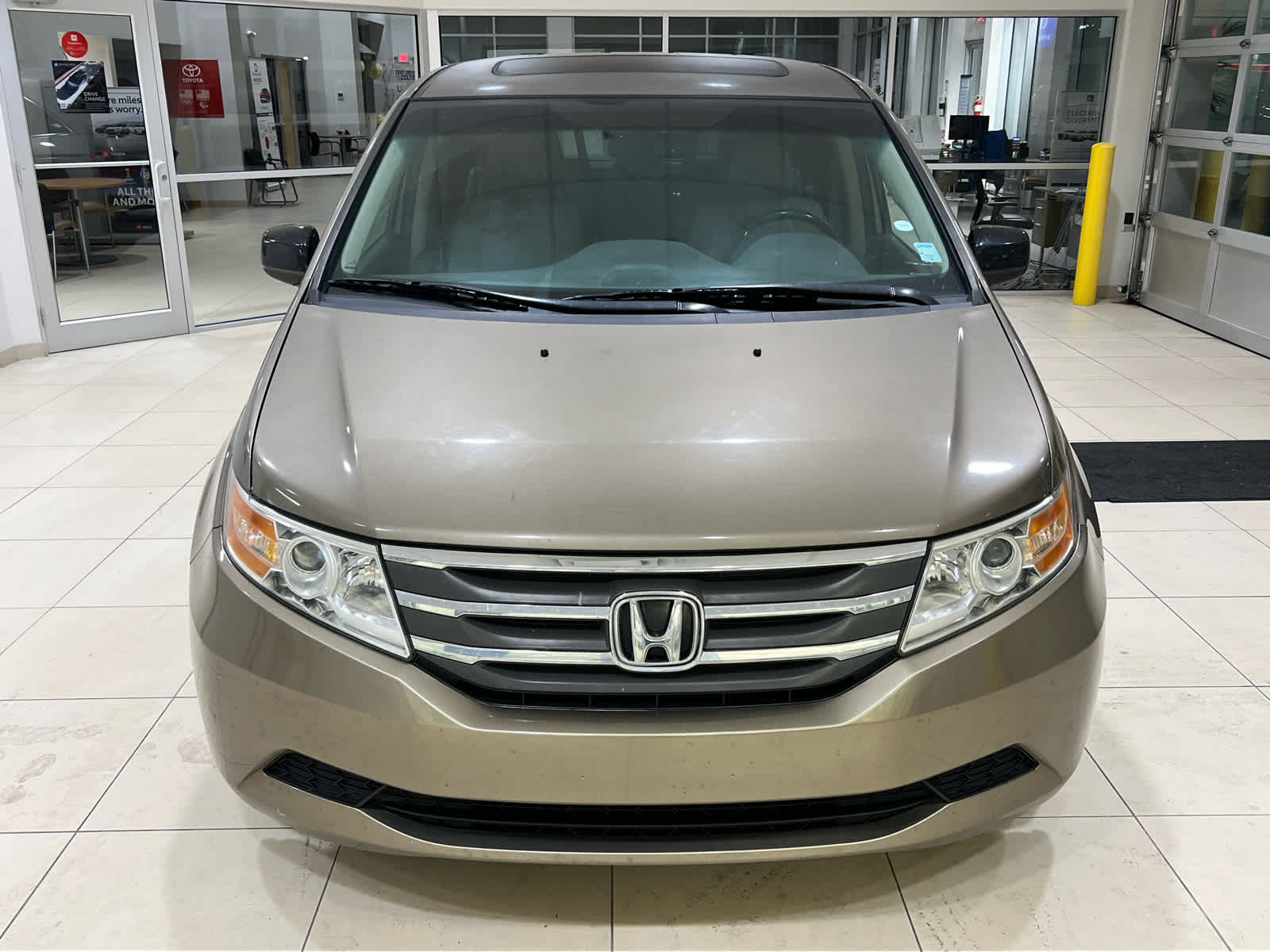 Used 2012 Honda Odyssey EX-L with VIN 5FNRL5H61CB074909 for sale in Kokomo, IN