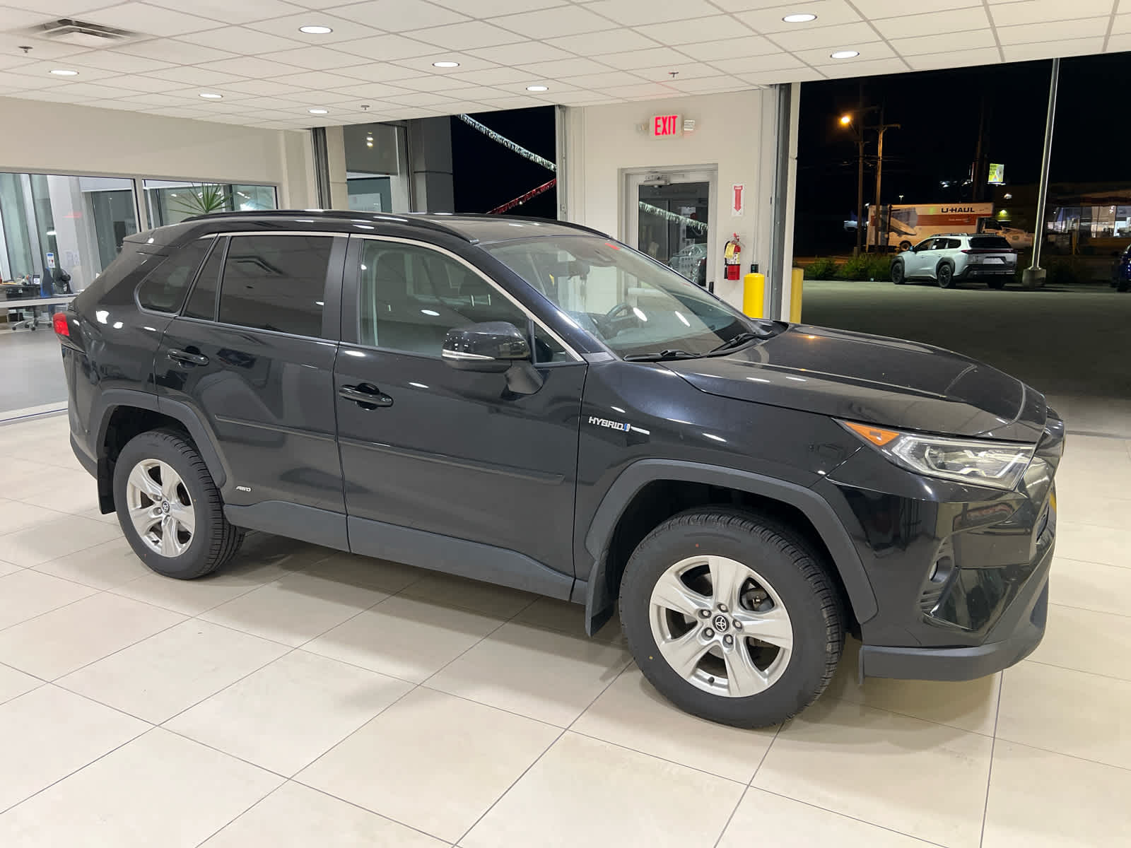 2021 Toyota RAV4 XLE
