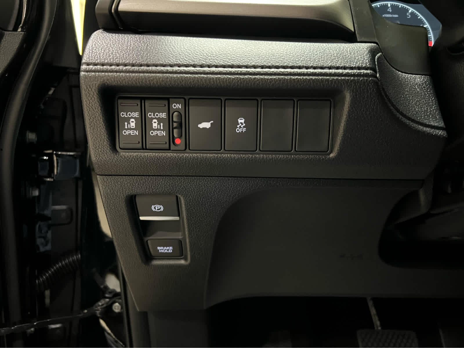 2026 Honda Odyssey EX-L - Photo 23