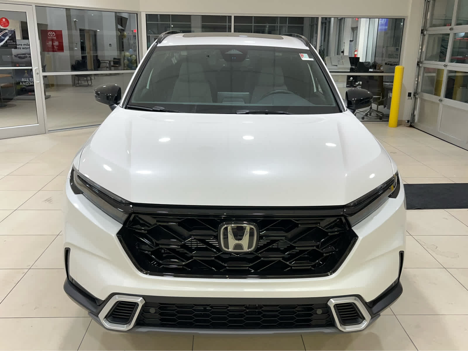 2026 Honda CR-V Hybrid Sport Touring photo 3