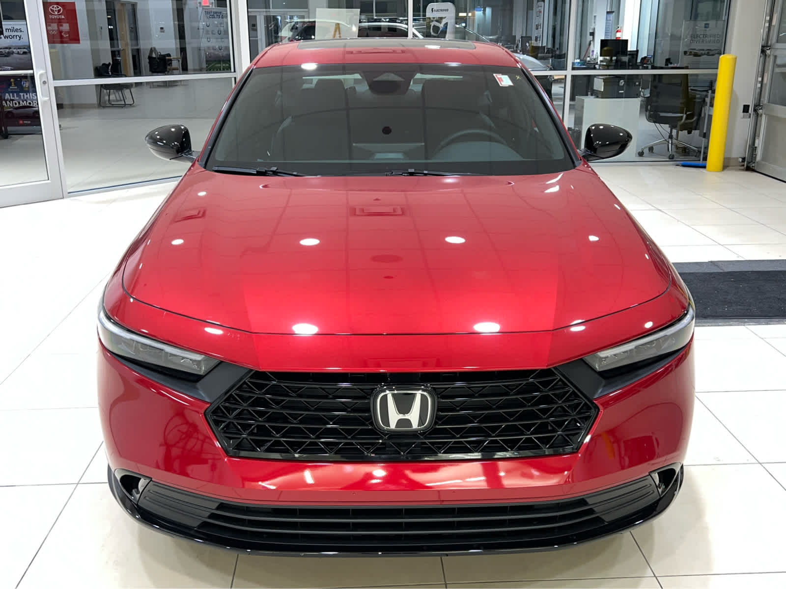 2025 Honda Accord Hybrid Sport-L photo 3