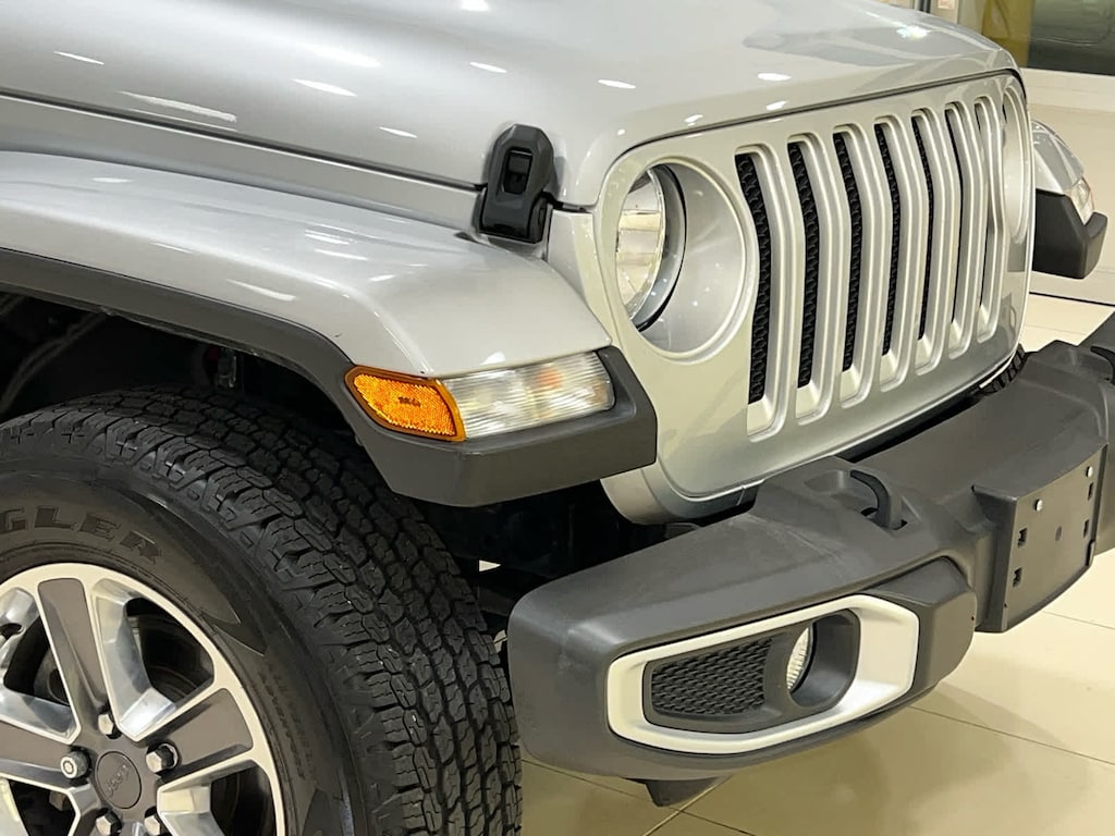 Used 2022 Jeep Wrangler Unlimited Sahara SUV