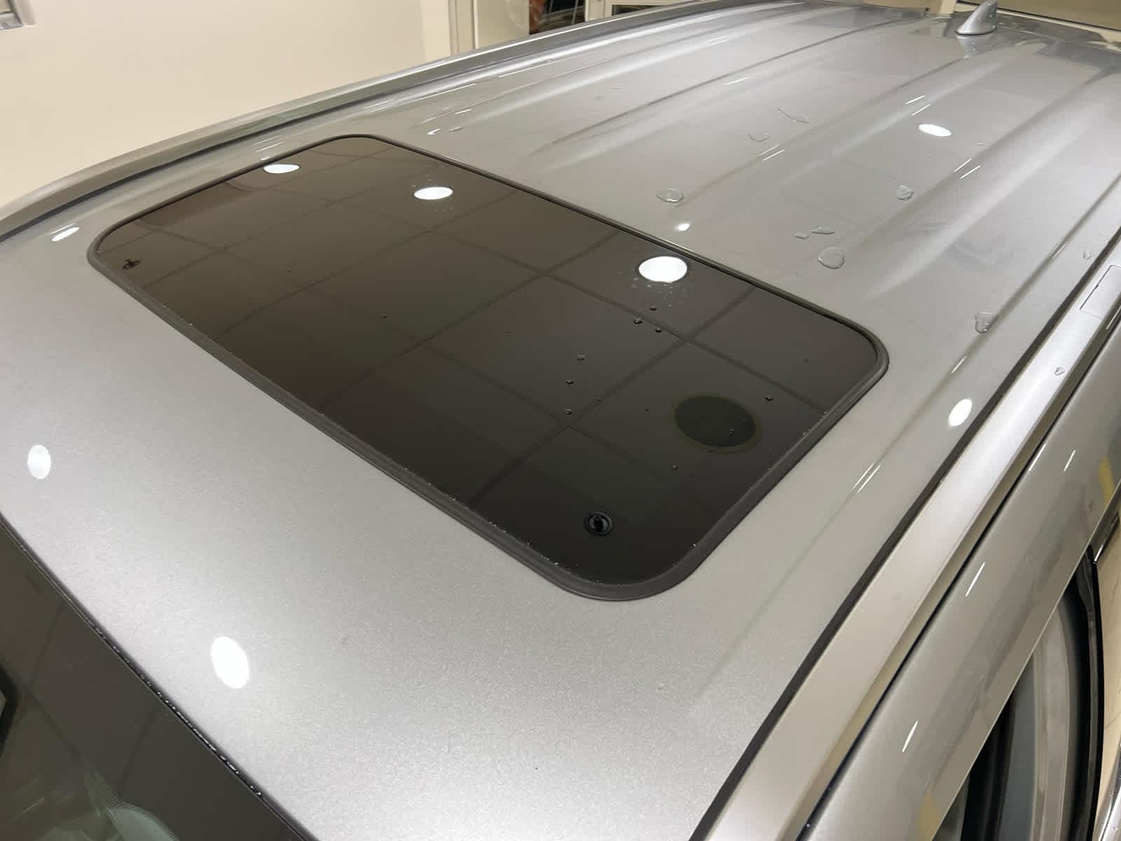 2023 Toyota Highlander Limited - Photo 16