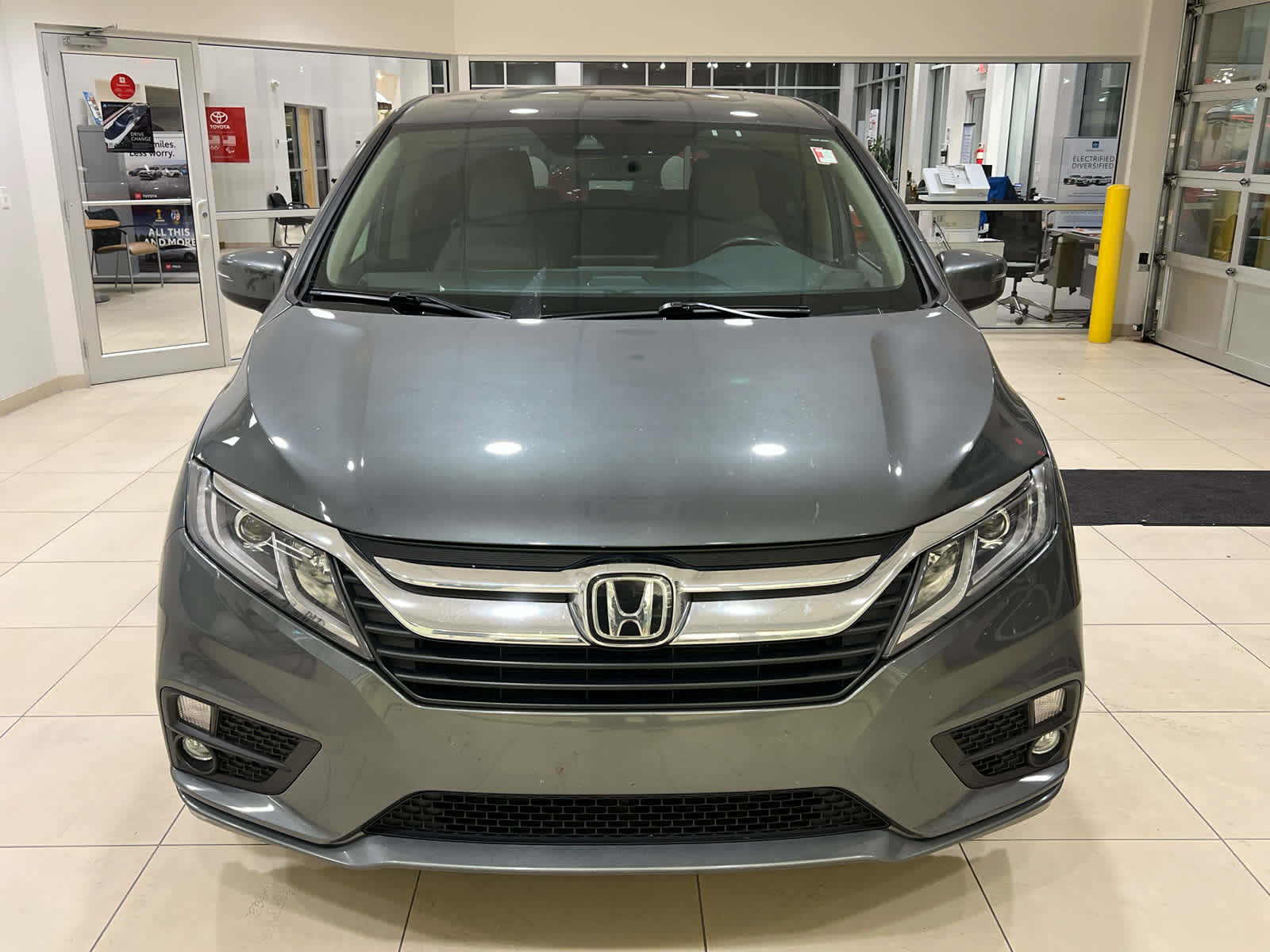 2019 Honda Odyssey EX-L photo 2