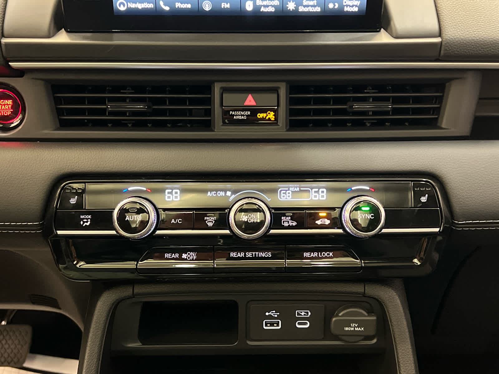 2025 Honda Pilot Touring - Photo 26