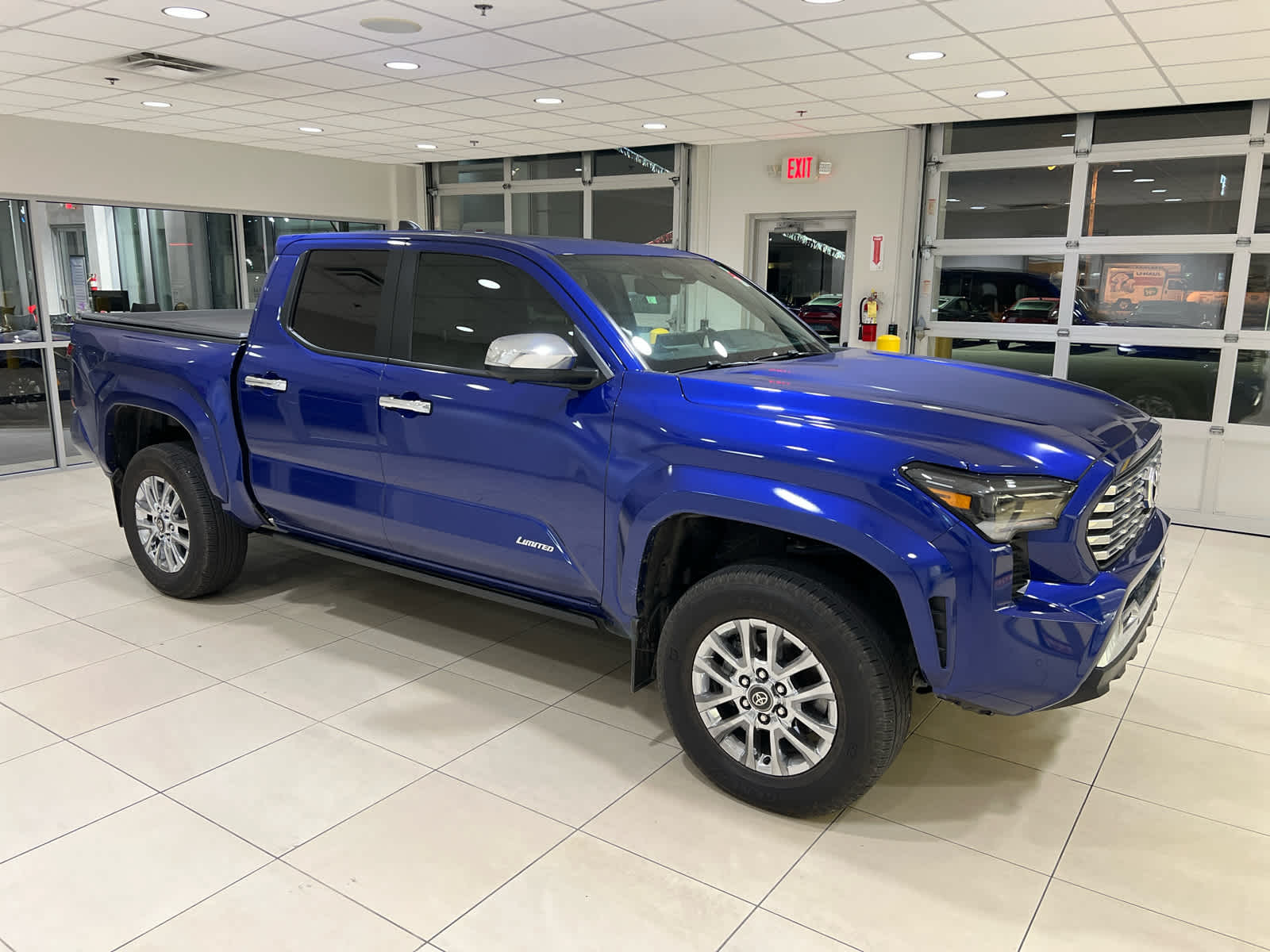 2024 Toyota Tacoma Limited's photo