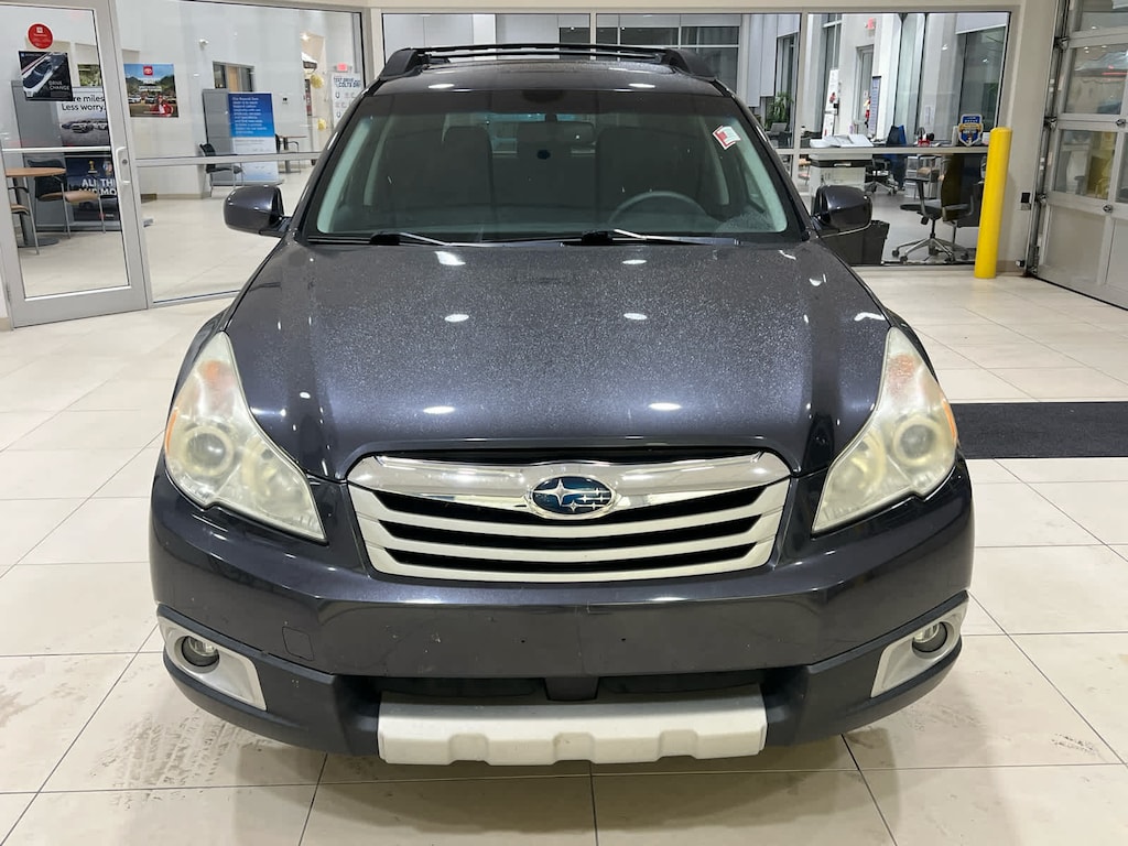 Used 2011 Subaru Outback 3.6R Limited Pwr Moon SUV