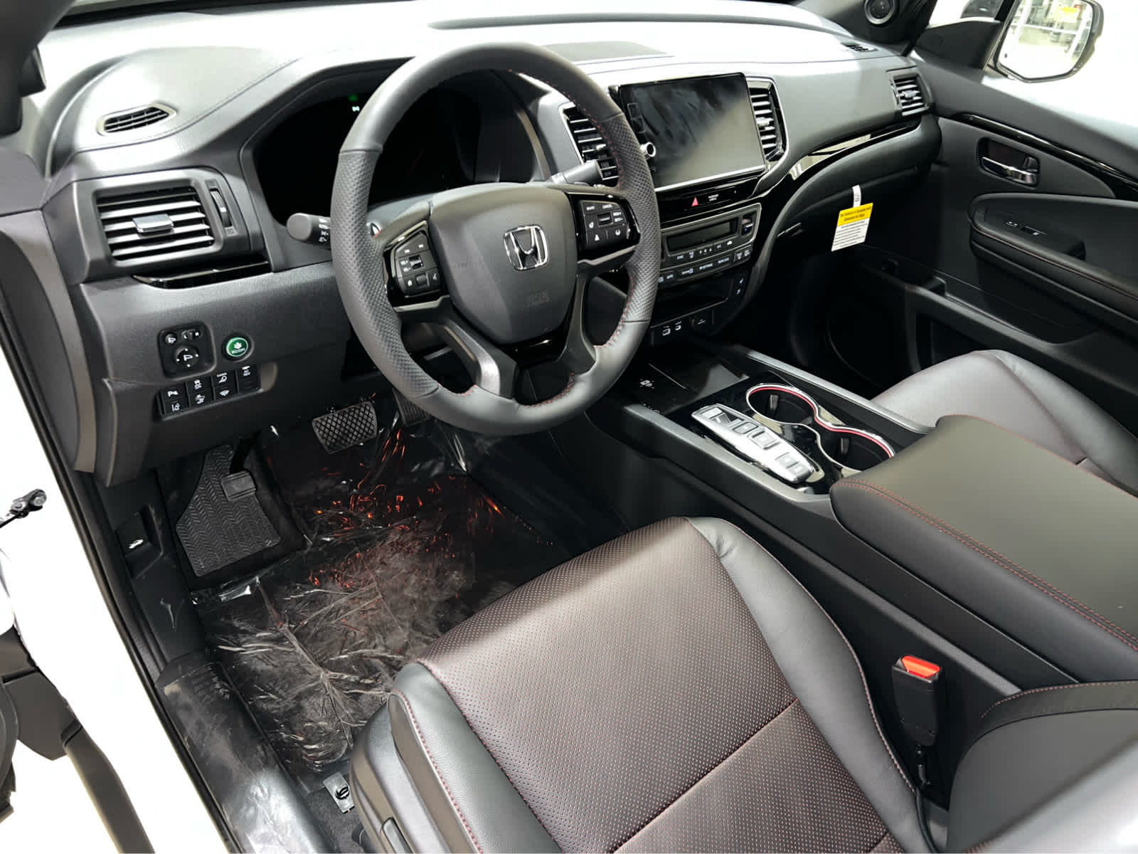 2026 Honda Ridgeline Black Edition - Photo 15