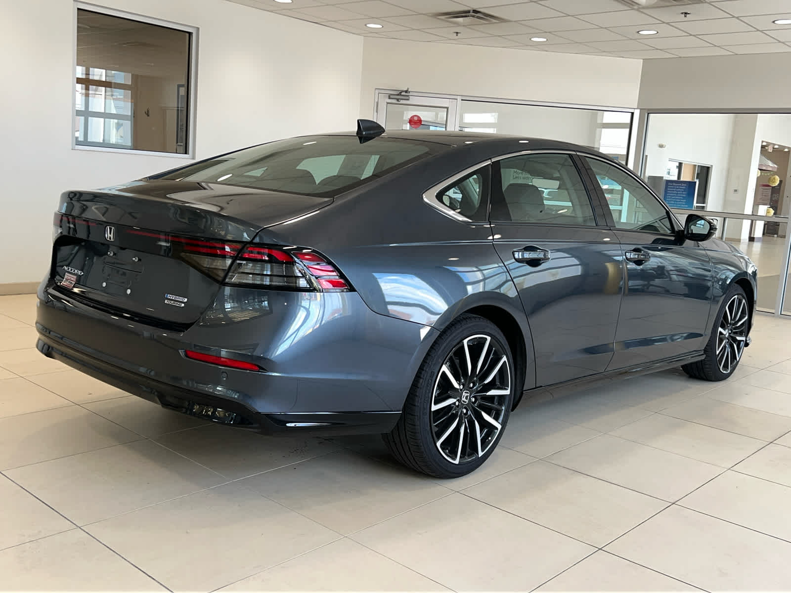 2025 Honda Accord Hybrid Touring - Photo 8