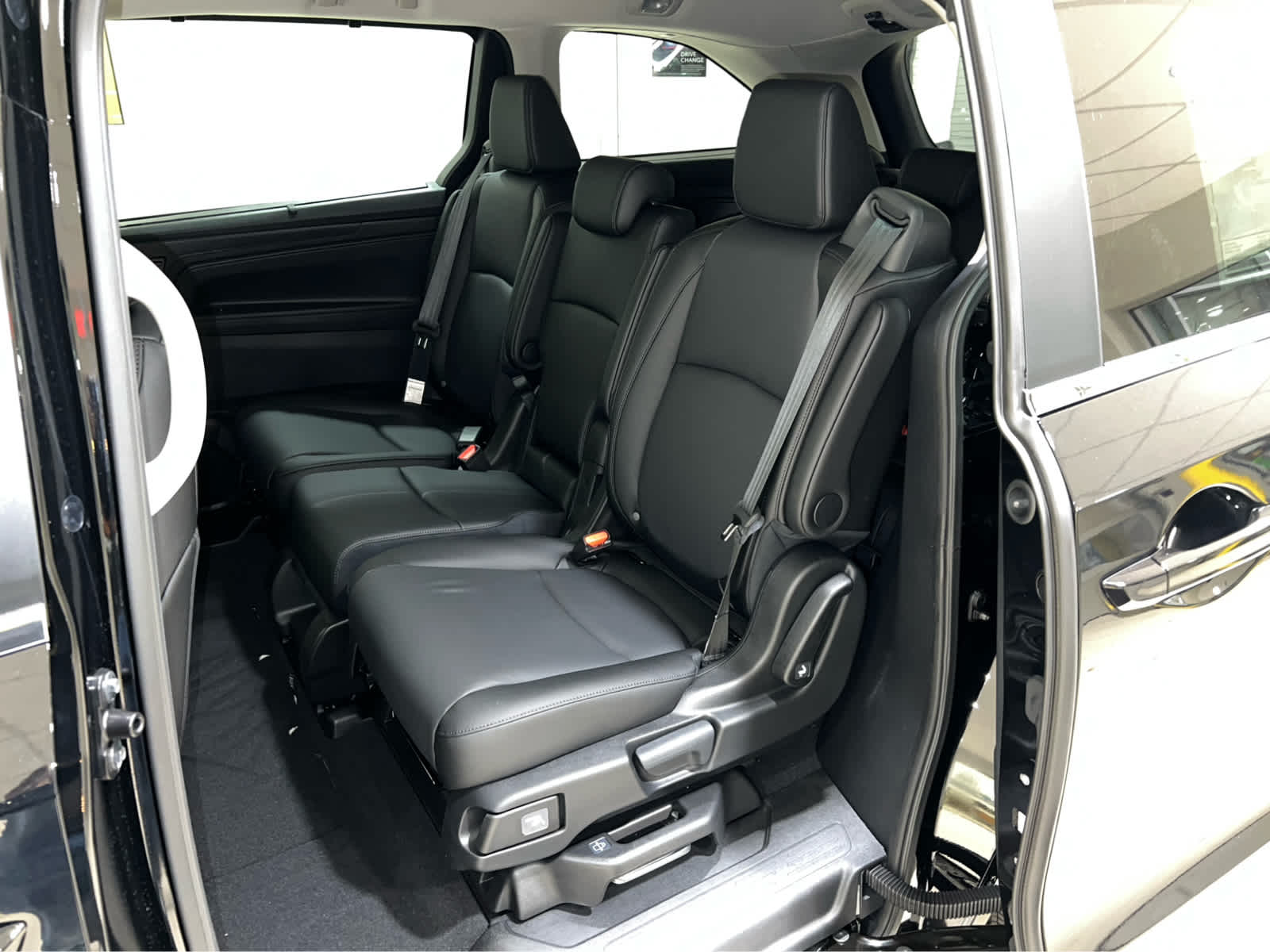 2026 Honda Odyssey EX-L - Photo 13