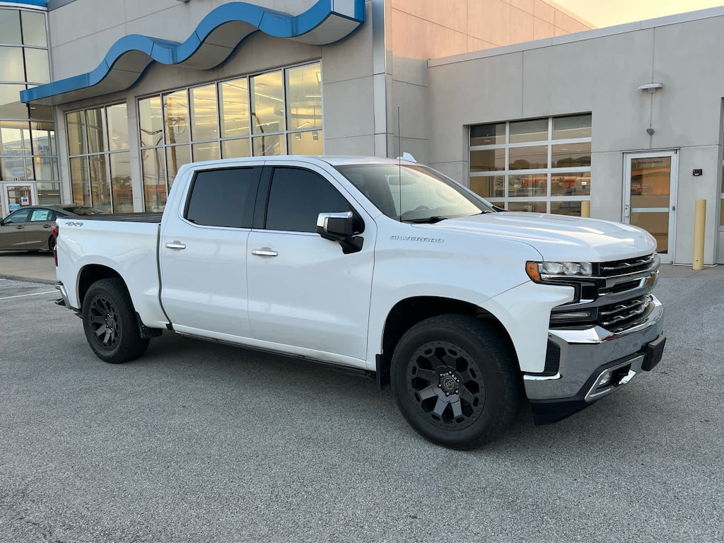 Used 2020 Chevrolet Silverado 1500 LTZ 4WD Crew Cab 147 Truck Crew Cab