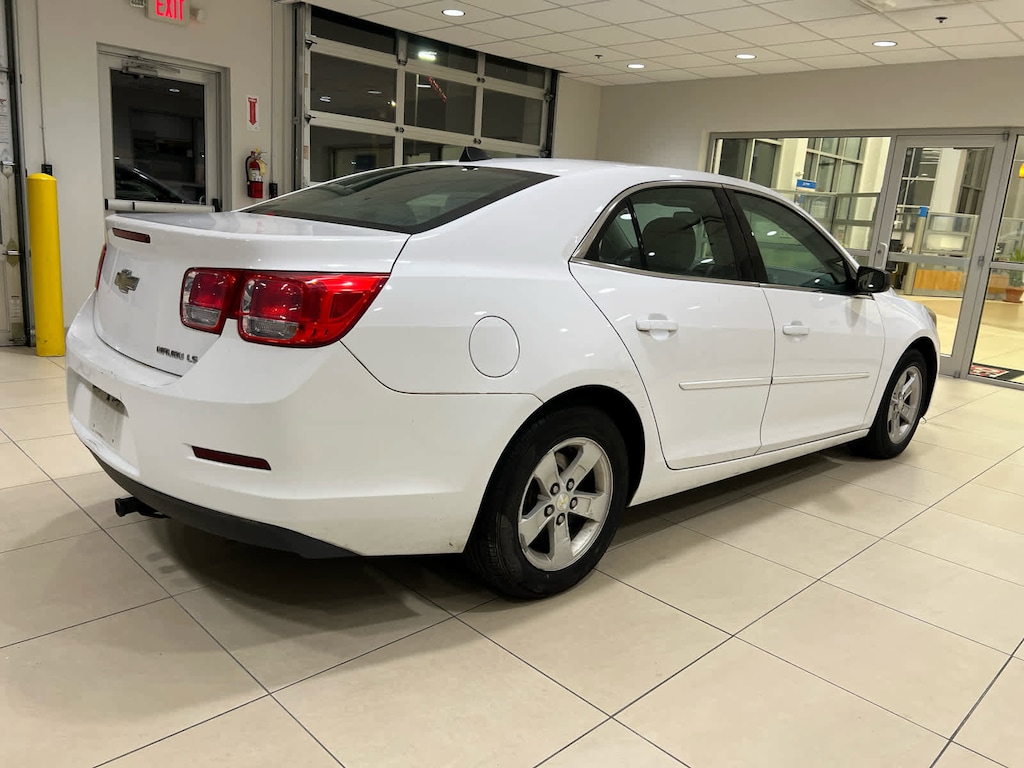 Used 2014 Chevrolet Malibu LS w/1LS Sedan