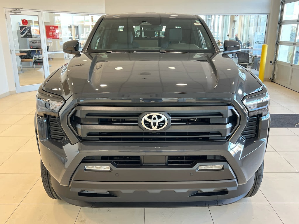 New 2025 Toyota Tacoma SR5 4X4 DOUBLE CAB
