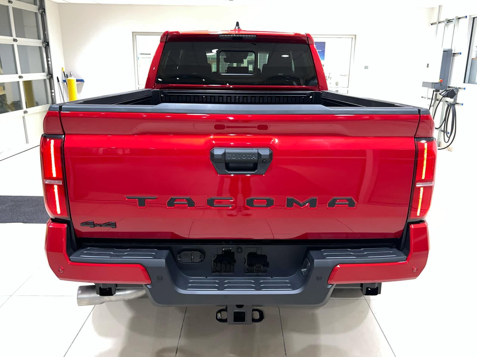 2026 Toyota Tacoma TRD Off Road - Photo 8