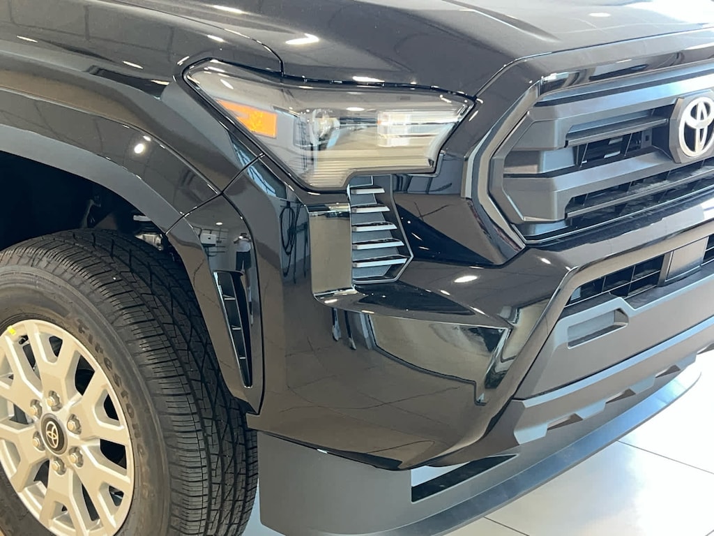 New 2025 Toyota Tacoma SR 4X4 DOUBLE CAB