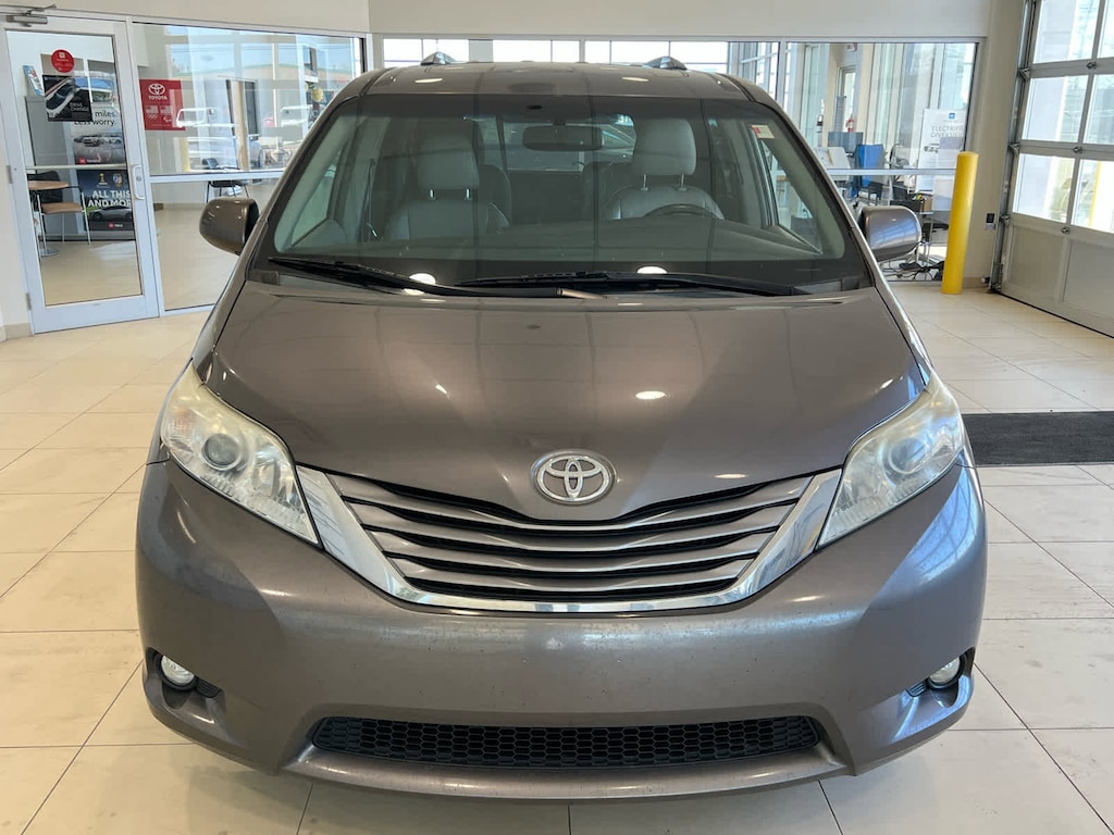 Used 2015 Toyota Sienna XLE Premium Van