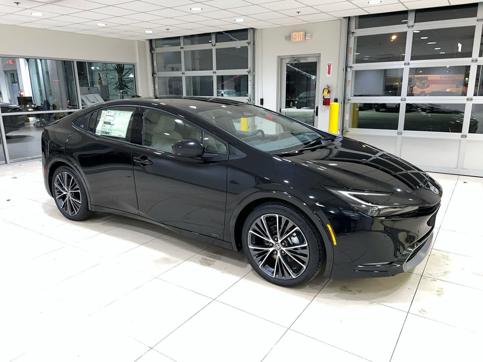 2026 Toyota Prius XLE's photo