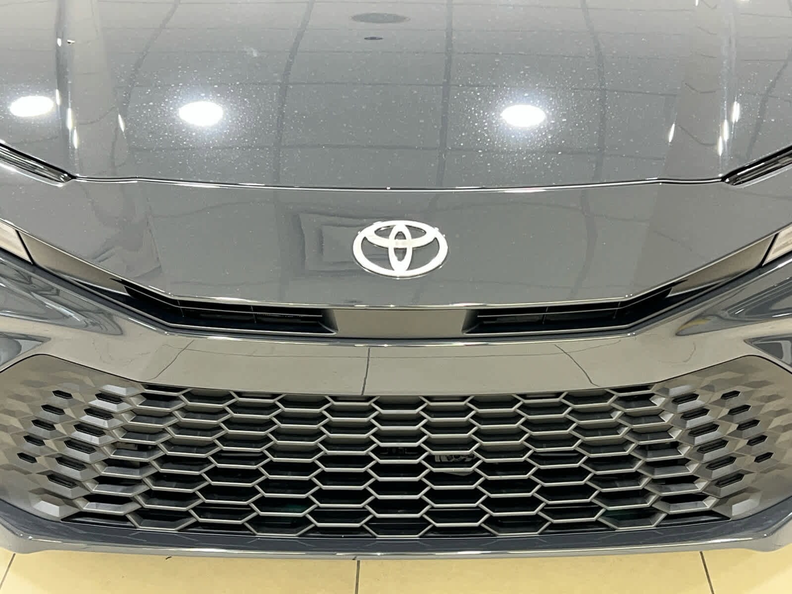 2026 Toyota Camry SE photo 4