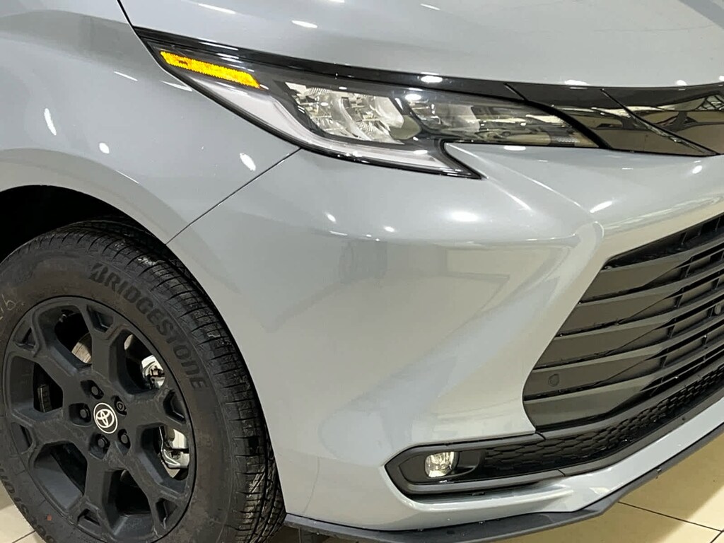 New 2026 Toyota Sienna Woodland Edition WOODLAND EDITION