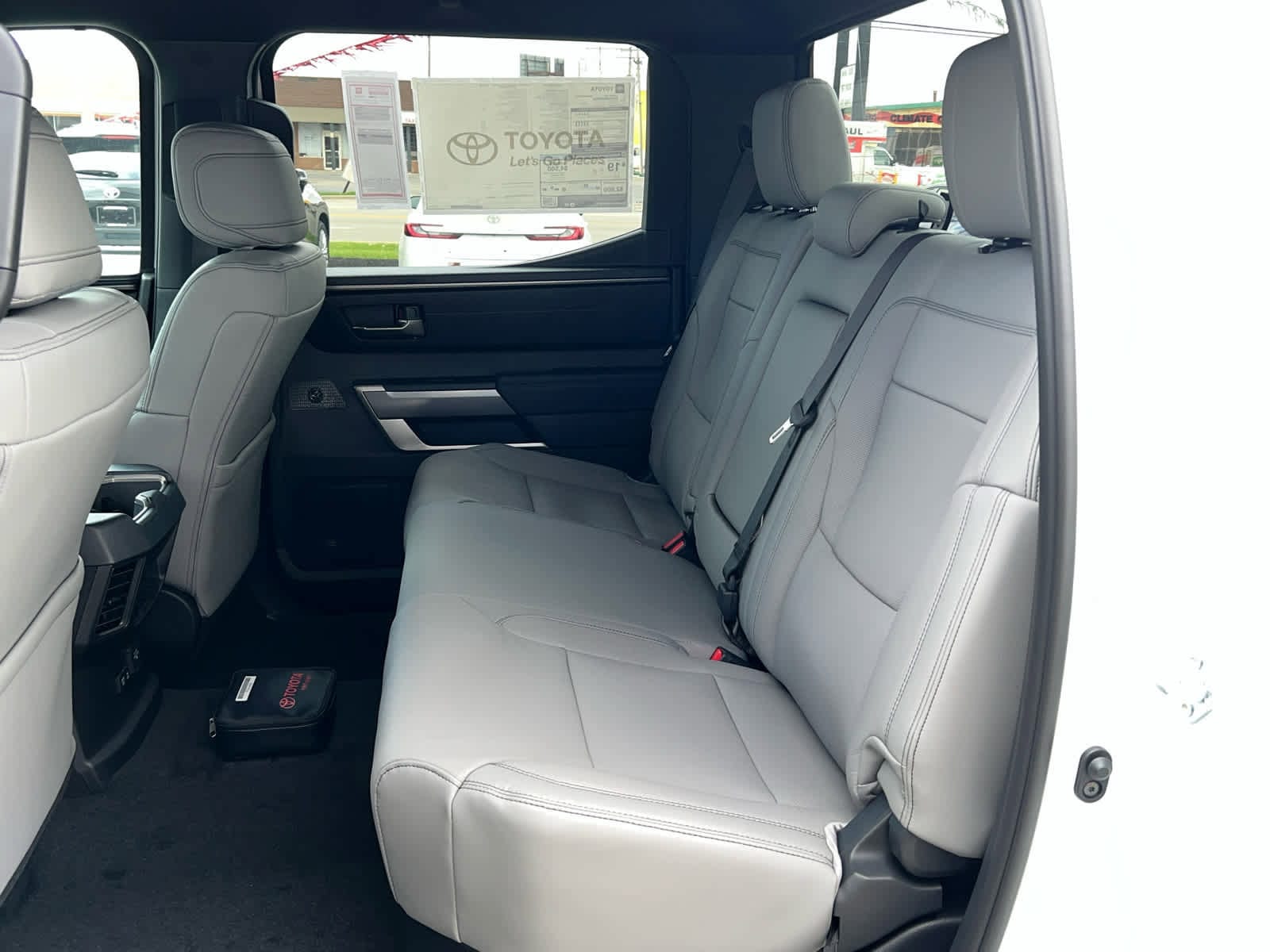 2026 Toyota Tundra SR5 - Photo 12
