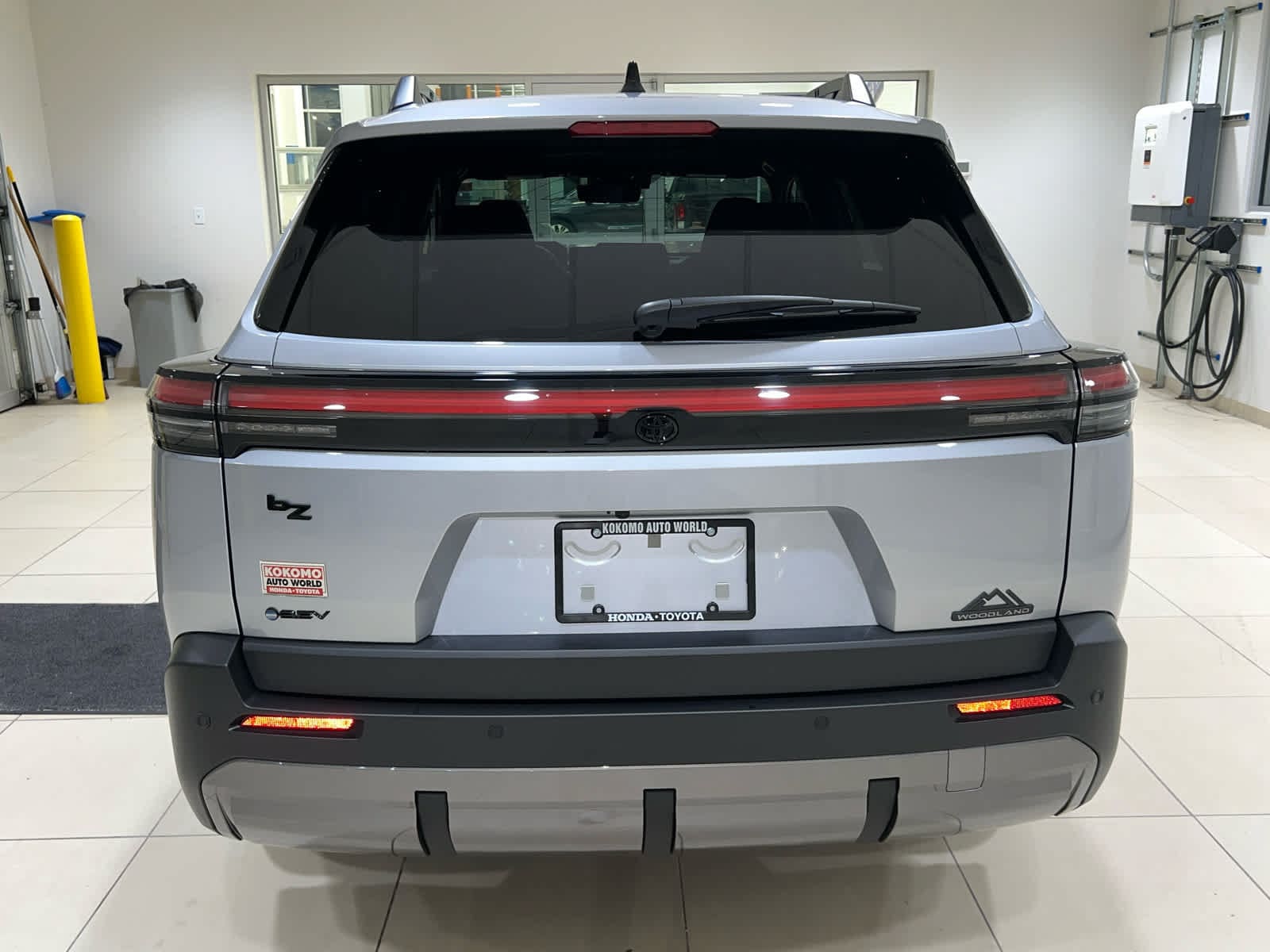 2026 Toyota bZ Woodland Woodland Premium - Photo 6
