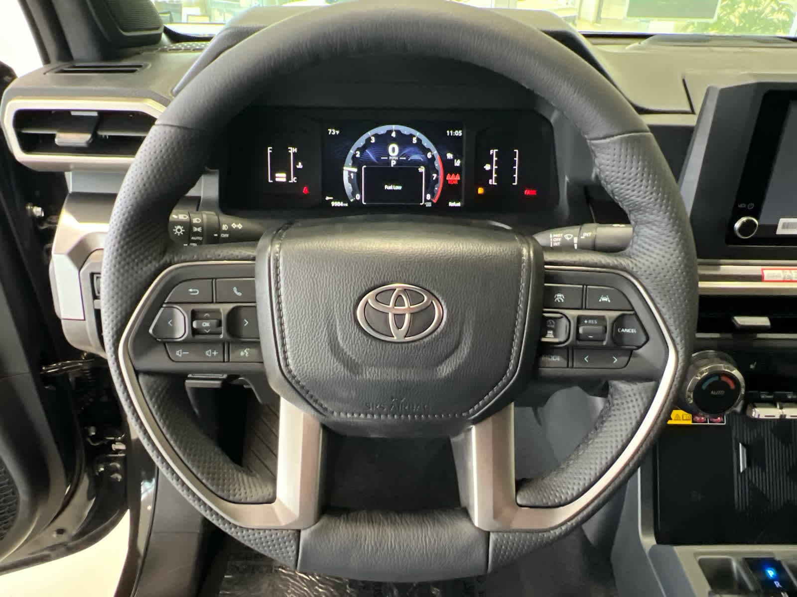2026 Toyota Tacoma SR5 - Photo 16