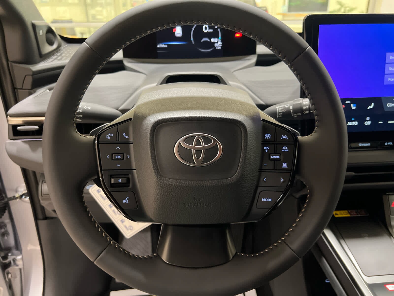 2026 Toyota bZ Woodland Woodland Premium - Photo 18