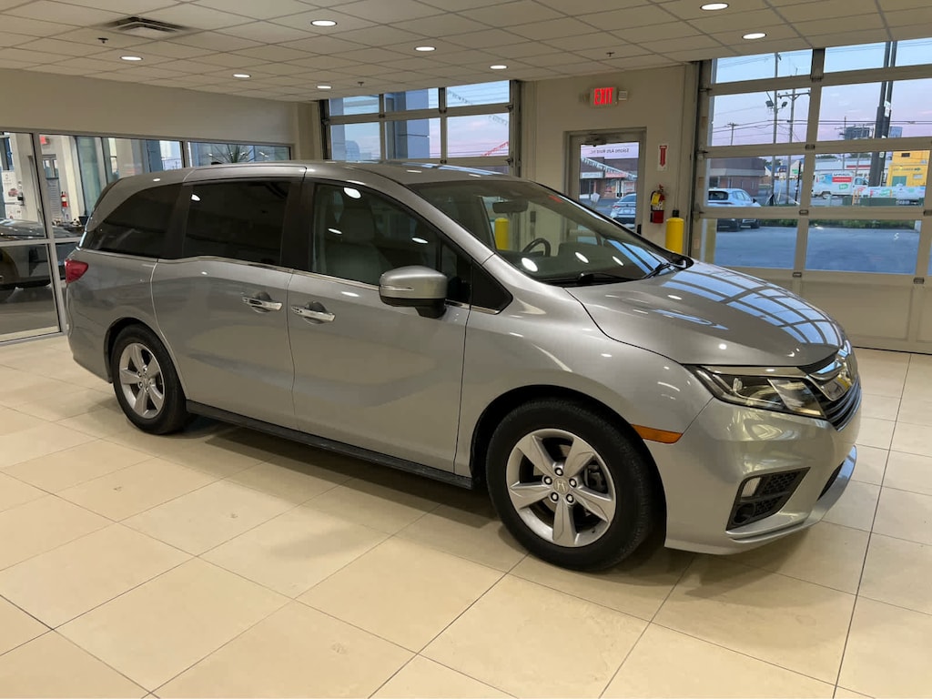 Used 2019 Honda Odyssey EX-L w/Navigation & RES Van