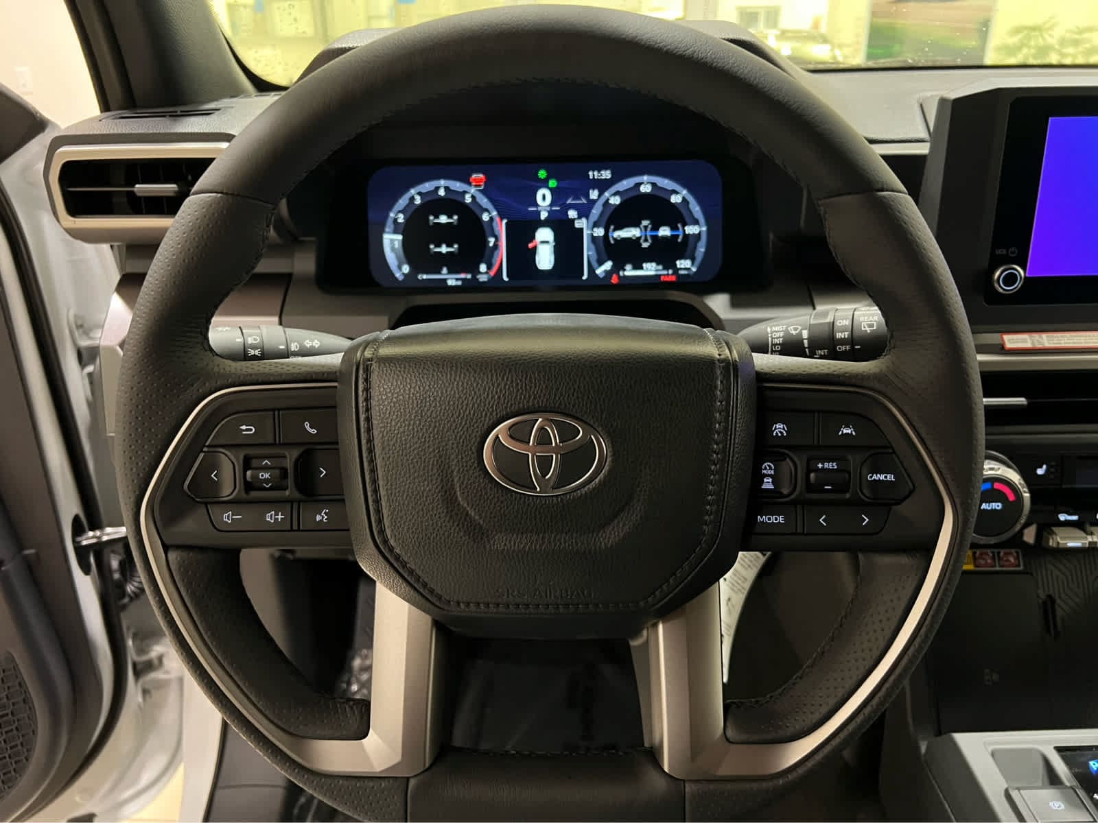 2026 Toyota 4Runner TRD Sport - Photo 15