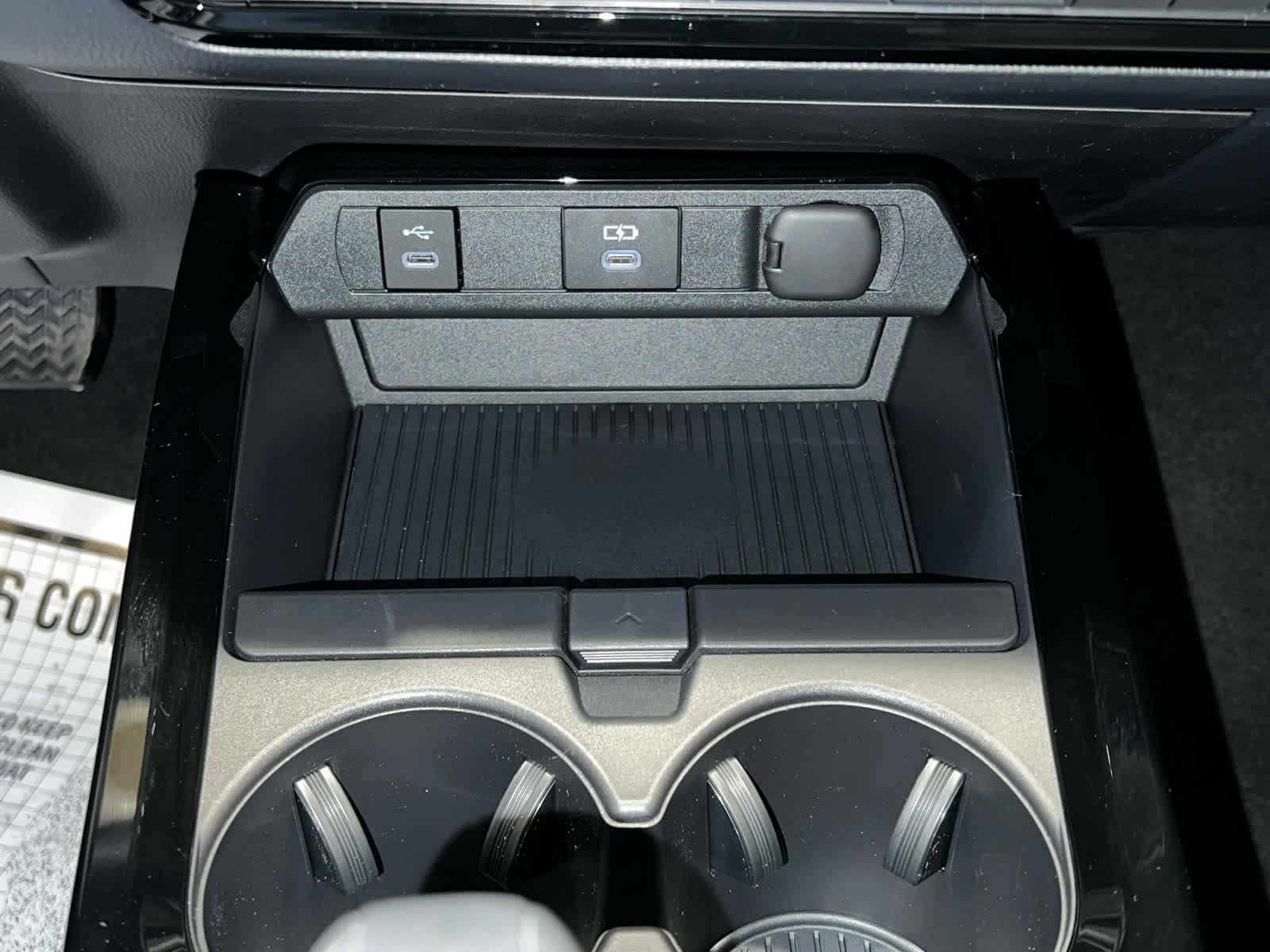 2026 Toyota Prius XLE - Photo 22